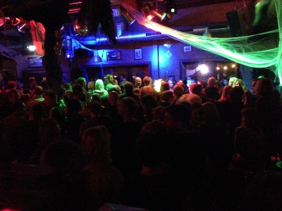 Metro on Tour Party